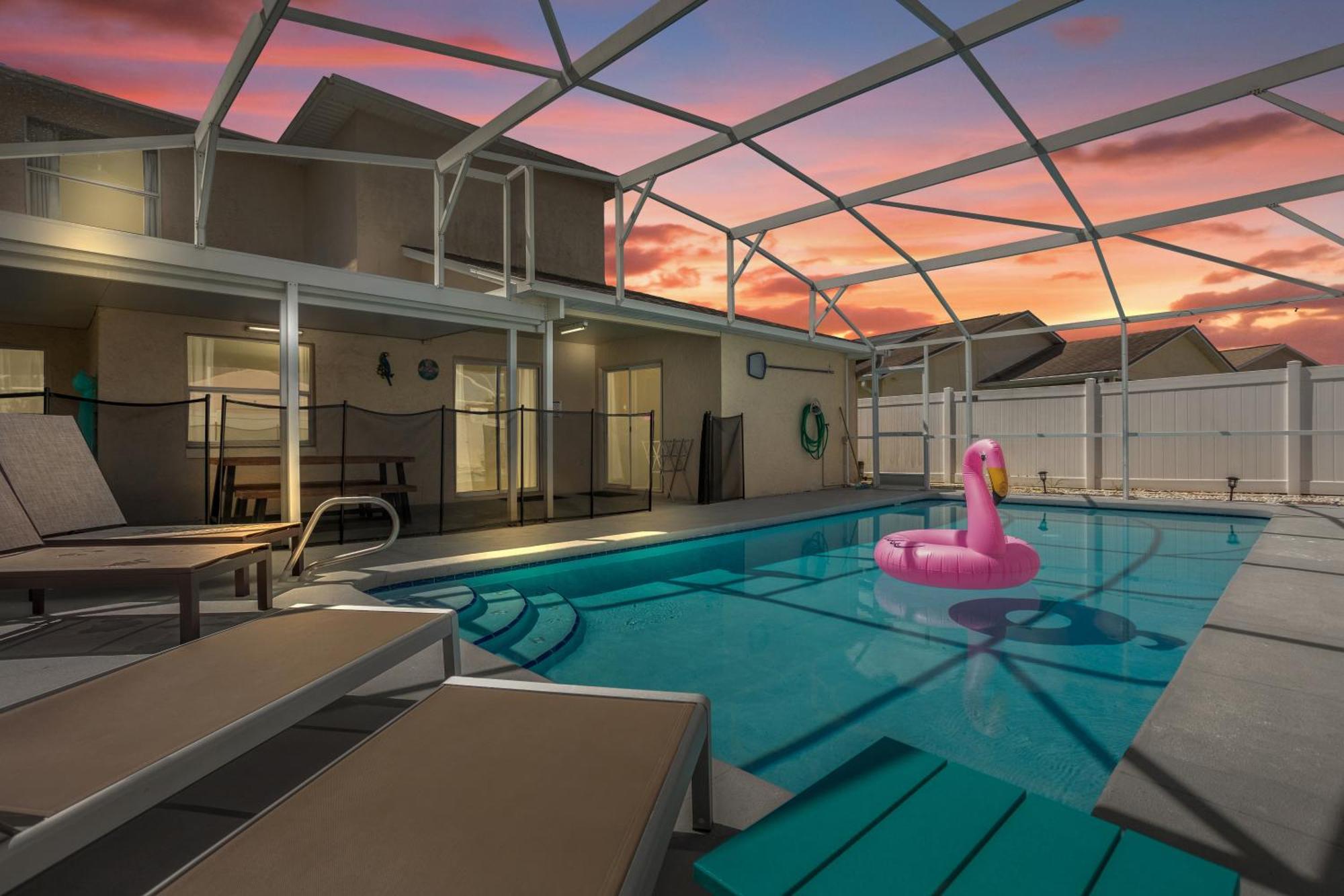 Amazing Blue Private Pool 4br House Near