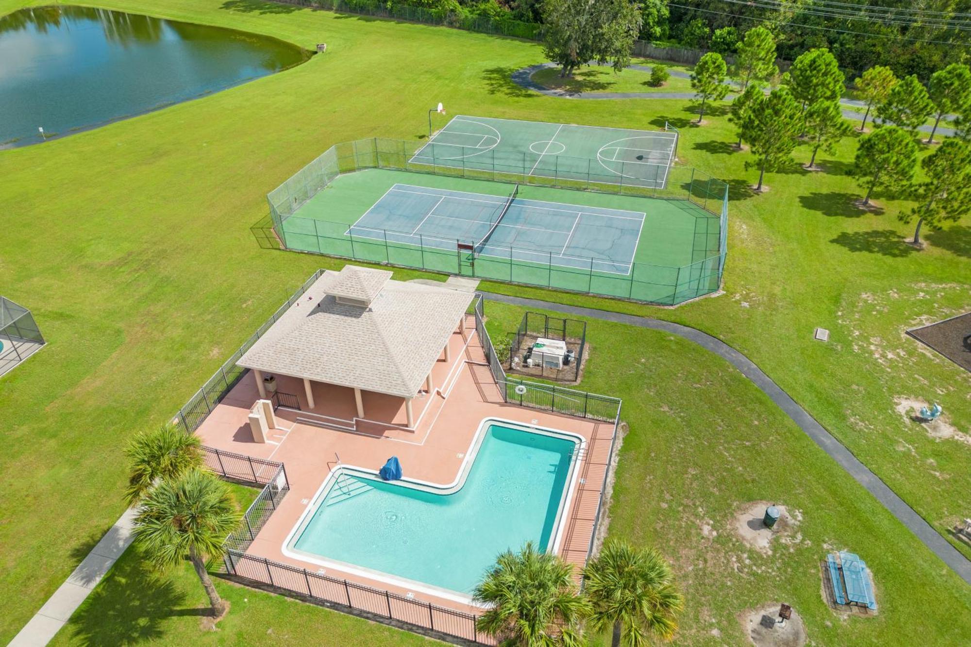 Hébergement de vacances Amazing Blue Private Pool 4br House Near *